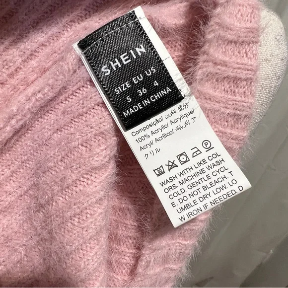 Soft Pink Knit cropped Sweater - Picture 3 of 6